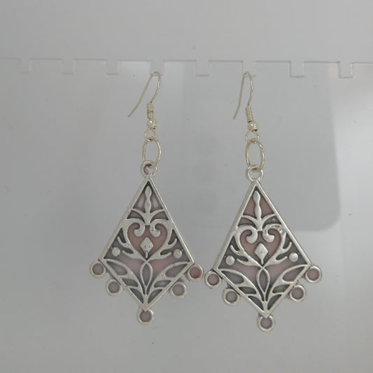 Metal Diamond with Filigree